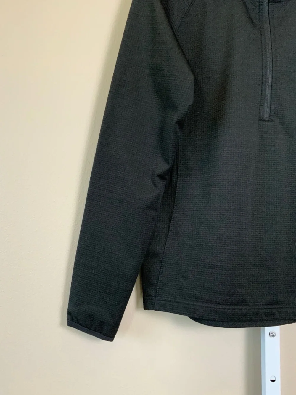 The North Face Hal Zip Textured Long Sleeve Performance Pullover